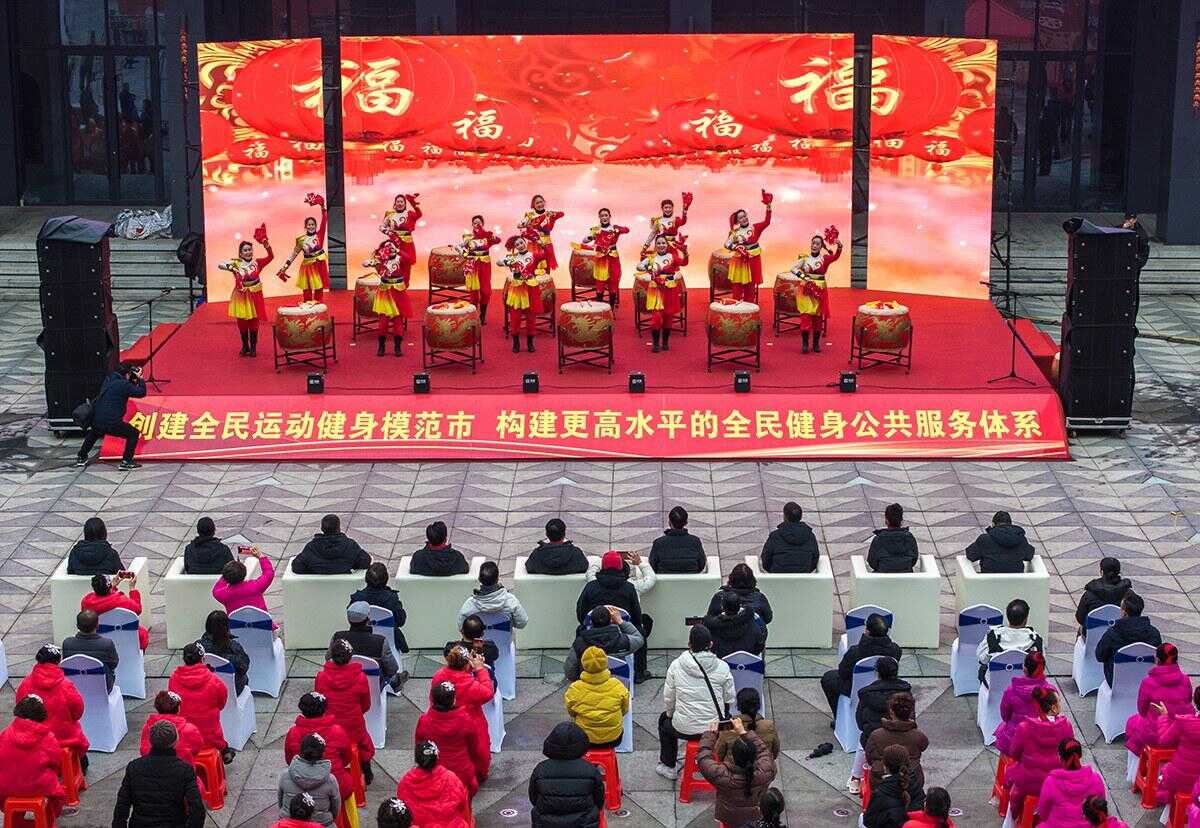 比的临近